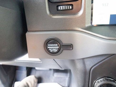 Used 2024 Ford Bronco Black Diamond image 20