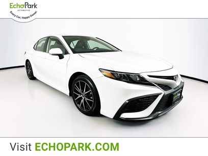 Used 2024 Toyota Camry SE