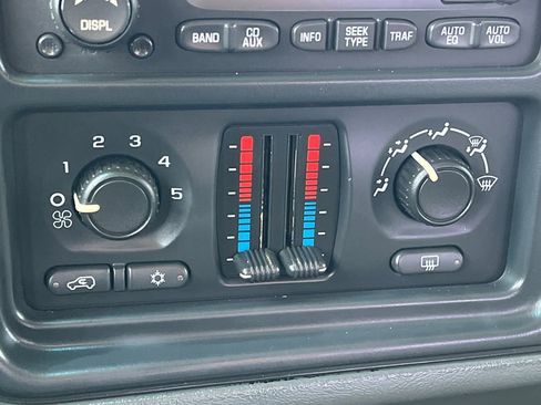 Used 2004 Chevrolet Silverado 1500 LS w/ Light Duty Power Package image 18