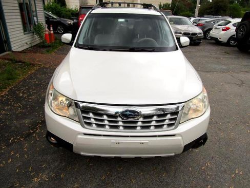 Used 2013 Subaru Forester 2.5X Premium w/ All-Weather Plus Pkg image 9