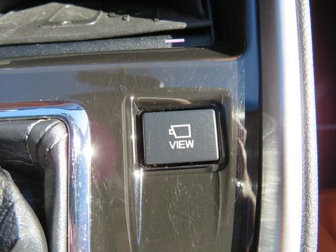 Used 2022 Subaru Legacy Touring XT image 21