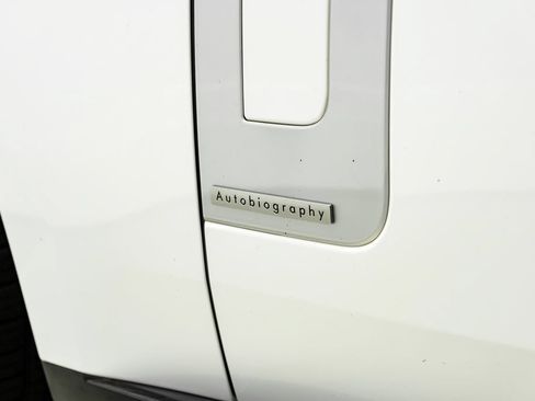 Used 2024 Land Rover Range Rover Autobiography AWD/4WD image 64