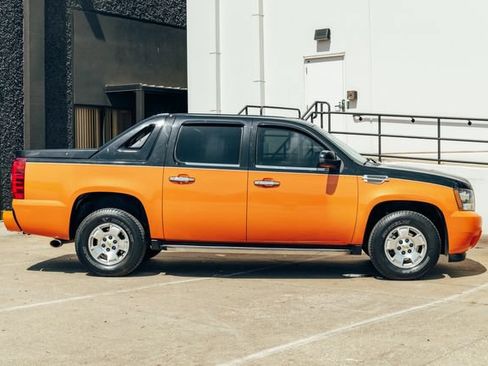 Used 2007 Chevrolet Avalanche LT RWD image 36