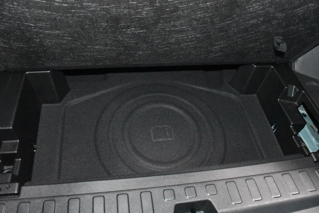 Used 2022 Chevrolet Equinox LT FWD image 32