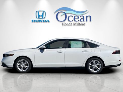 New 2025 Honda Accord LX image 2