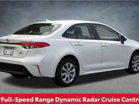 Used 2026 Toyota Corolla LE FWD image 8