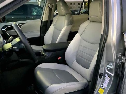 Certified 2023 Toyota RAV4 XLE Premium FWD image 8