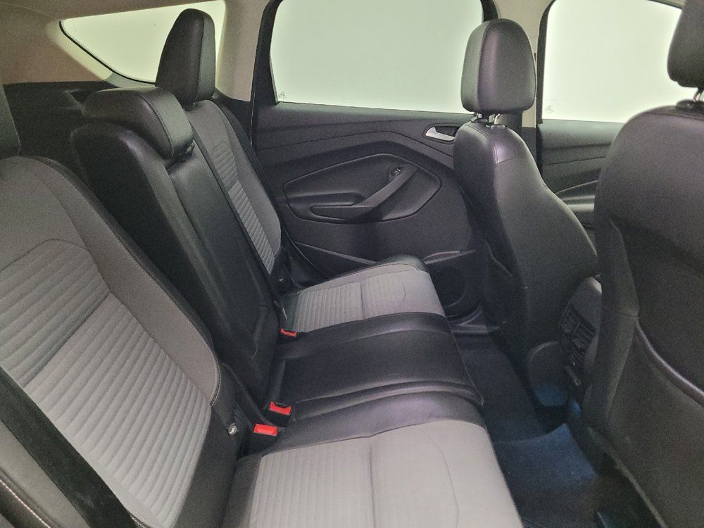 Used 2017 Ford Escape Titanium AWD/4WD image 19