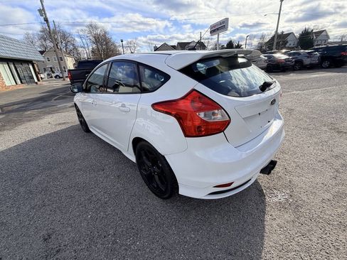 Used 2013 Ford Focus ST image 17