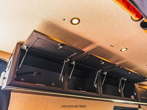 Used 2019 Mercedes-Benz Sprinter 4x4 170 image 33