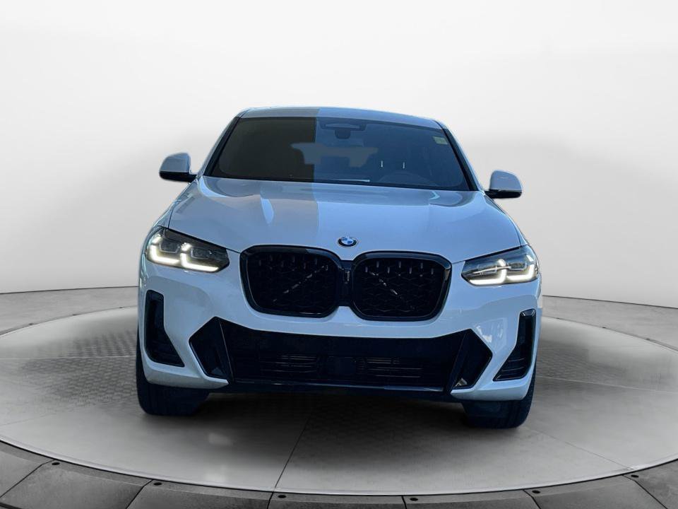 Used 2025 BMW X4 xDrive30i w/ Premium Package AWD/4WD image 2