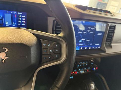 Certified 2023 Ford Bronco Outer Banks w/ Sasquatch Package image 13