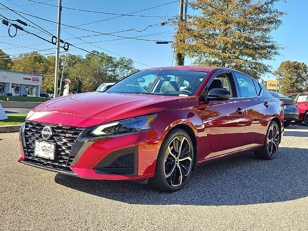 Certified 2024 Nissan Altima 2.5 SR FWD image 4