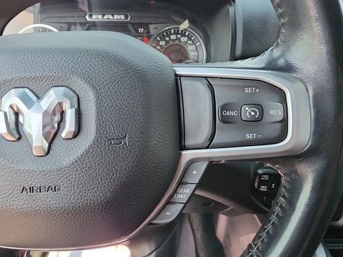 Used 2022 RAM 1500 Big Horn AWD/4WD image 13
