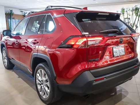Certified 2023 Toyota RAV4 XLE Premium FWD image 8