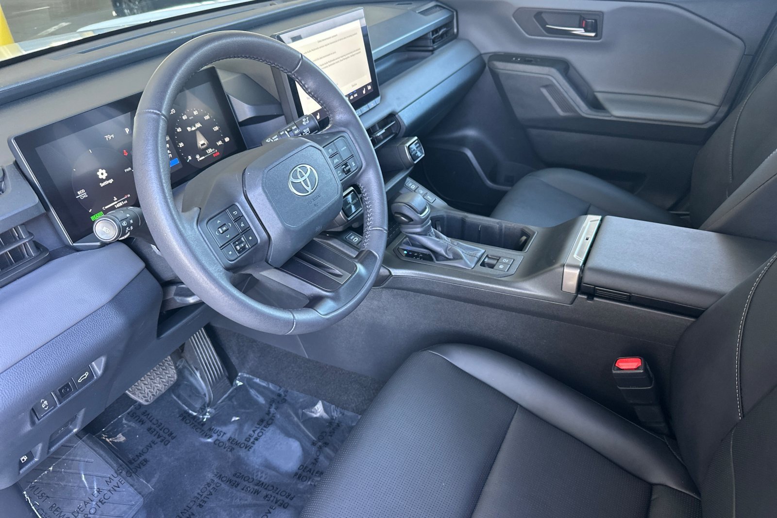 Used 2026 Toyota RAV4 XLE Premium AWD/4WD image 9