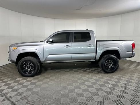 Used 2016 Toyota Tacoma SR5 image 6