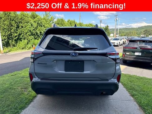 New 2026 Subaru Forester Premium AWD/4WD image 4