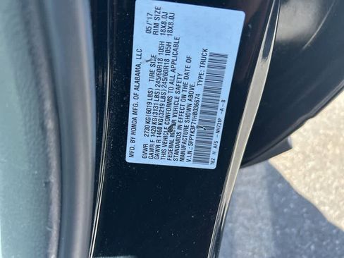 Used 2017 Honda Ridgeline RTL-E image 12