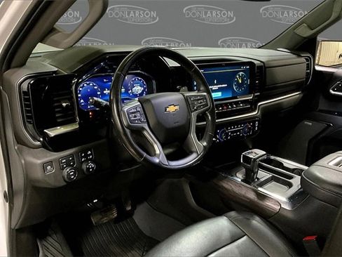 Used 2022 Chevrolet Silverado 1500 LTZ image 19