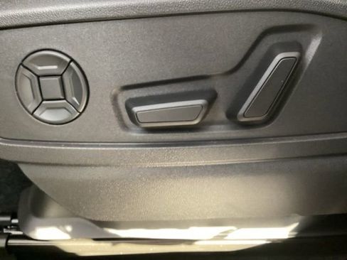 New 2025 Audi SQ5 Premium Plus image 14