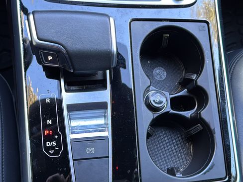 Used 2022 Audi Q7 2.0T Premium Plus w/ Premium Plus Package image 22