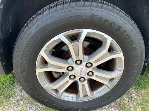 Used 2014 GMC Acadia SLT FWD image 9