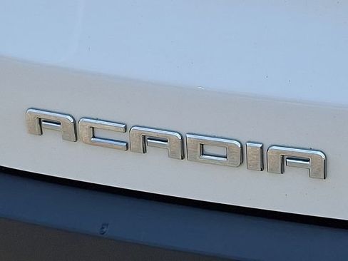 Used 2019 GMC Acadia SLT w/ LPO, Floor Liner Package AWD/4WD image 30