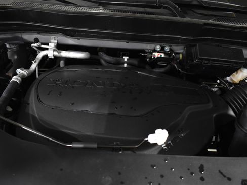 Used 2022 Honda Pilot Sport image 35