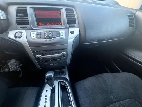 Used 2011 Nissan Murano S AWD/4WD image 12