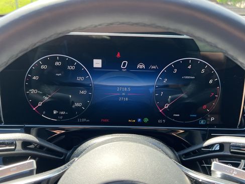 Used 2025 Mercedes-Benz E 350 Sedan image 21