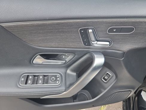 Used 2021 Mercedes-Benz A 220 image 16