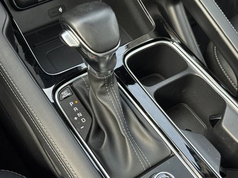 Used 2022 Kia Telluride EX w/ EX Premium Package image 28