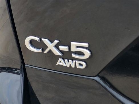 Certified 2025 MAZDA CX-5 AWD 2.5 S w/ Preferred Package image 5