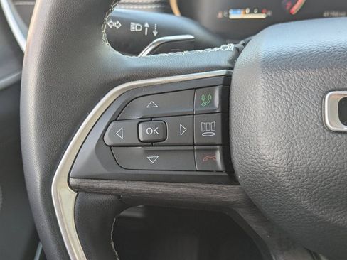 Used 2023 Jeep Grand Cherokee L Limited w/ Trailer Tow Group (B) image 18