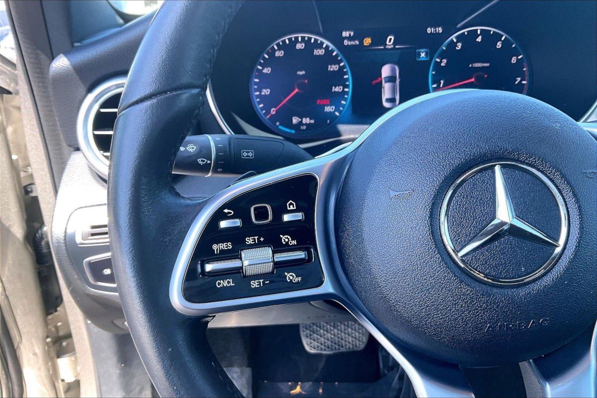 Used 2020 Mercedes-Benz C 300 Sedan w/ Premium Package image 16