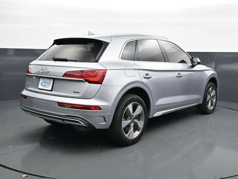 Used 2023 Audi Q5 2.0T Premium Plus w/ Premium Plus Package AWD/4WD image 7