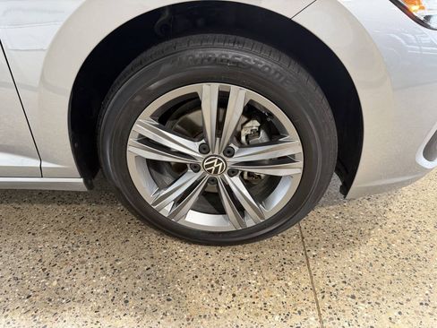 Used 2022 Volkswagen Jetta SE FWD image 28