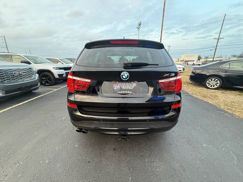 Used 2017 BMW X3 xDrive28i image 4