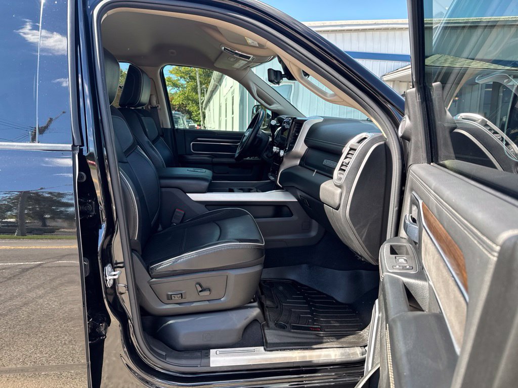 Used 2022 RAM 2500 Laramie AWD/4WD image 24