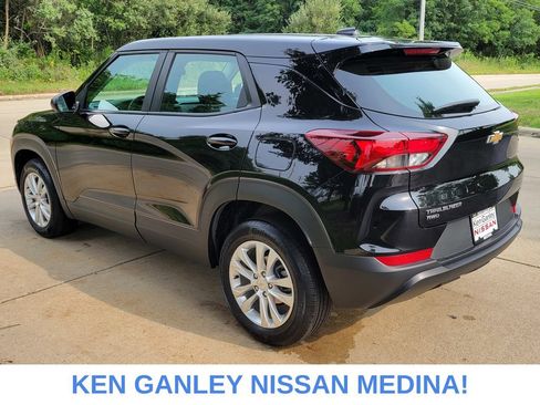 Used 2023 Chevrolet TrailBlazer LS AWD/4WD image 5