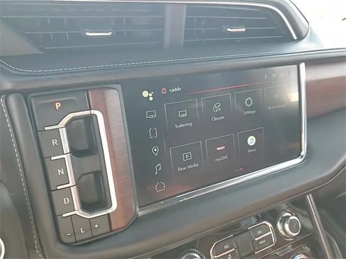 Used 2023 GMC Yukon XL Denali Ultimate image 19