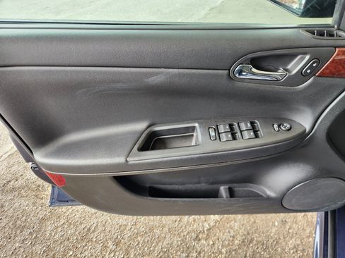 Used 2010 Chevrolet Impala LS FWD image 9