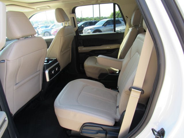 Used 2023 Ford Expedition Limited AWD/4WD image 37