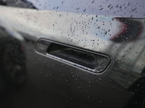 Used 2024 BMW 740i image 25