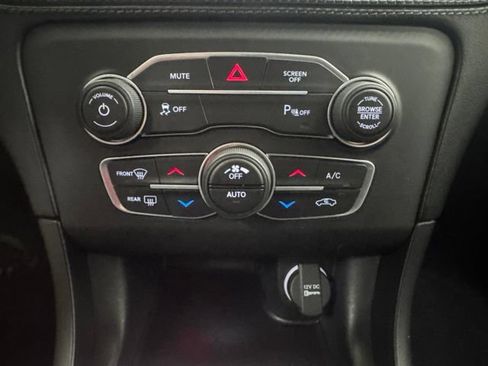 Used 2023 Dodge Charger SXT w/ Plus Group RWD image 18