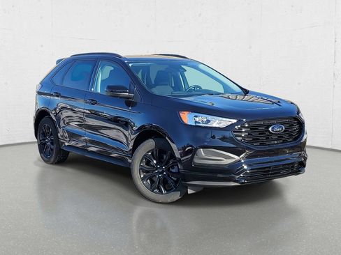 New 2024 Ford Edge SE w/ Black Appearance Package AWD/4WD image 2
