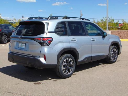 New 2026 Subaru Forester Premium AWD/4WD image 4