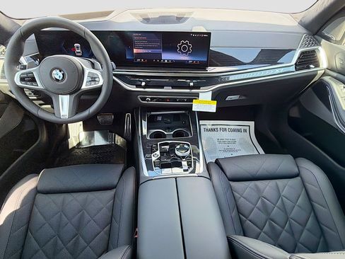 New 2027 BMW X7 xDrive40i w/ Executive Package AWD/4WD image 15