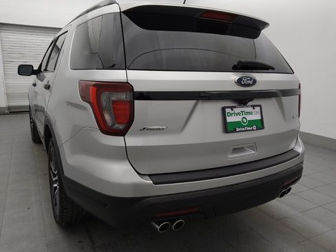 Used 2019 Ford Explorer Sport AWD/4WD image 5